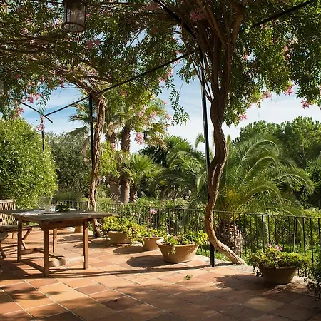 Feliu Country house